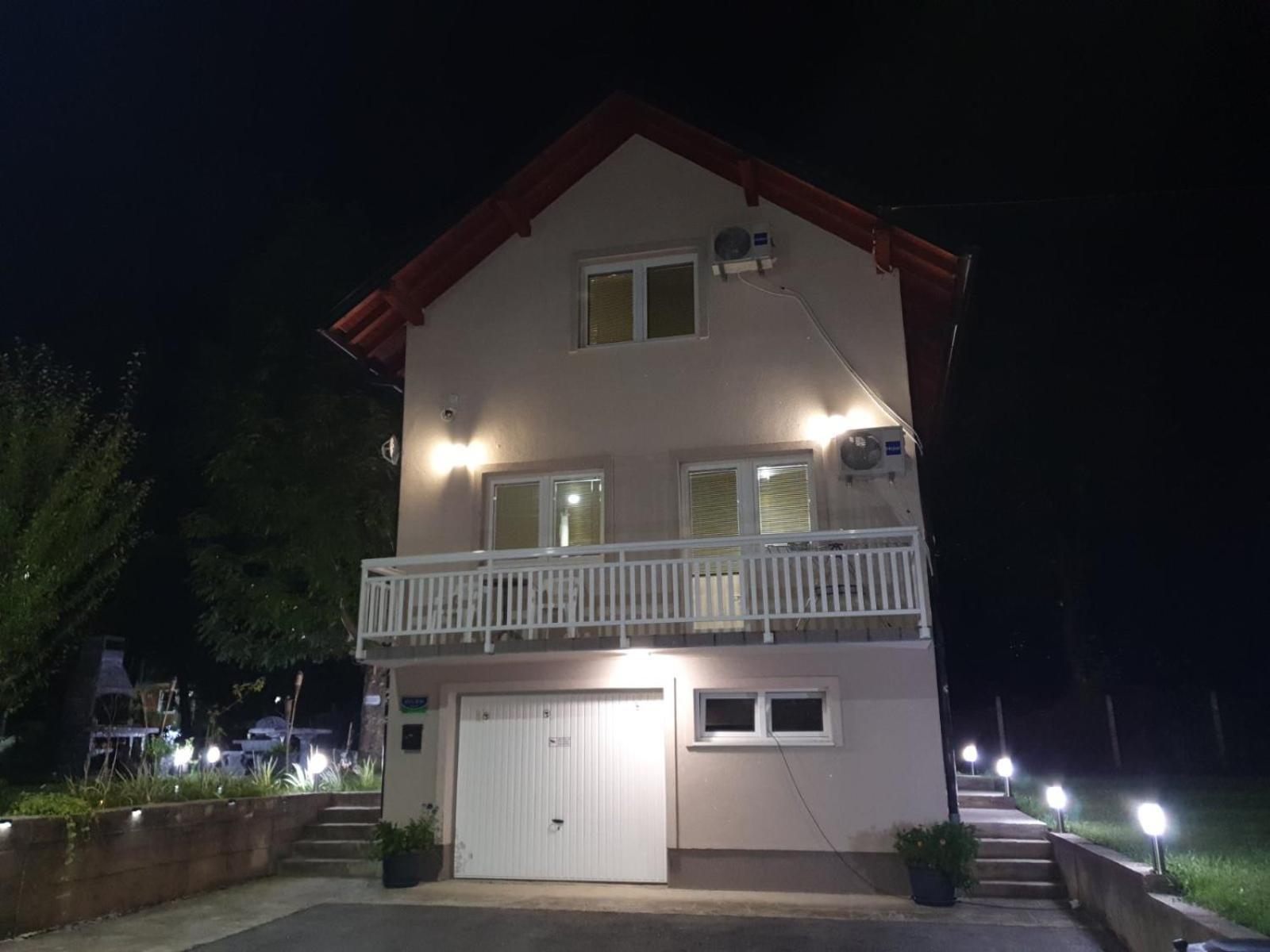 House Apartment Azra SJJ Eksteriør billede